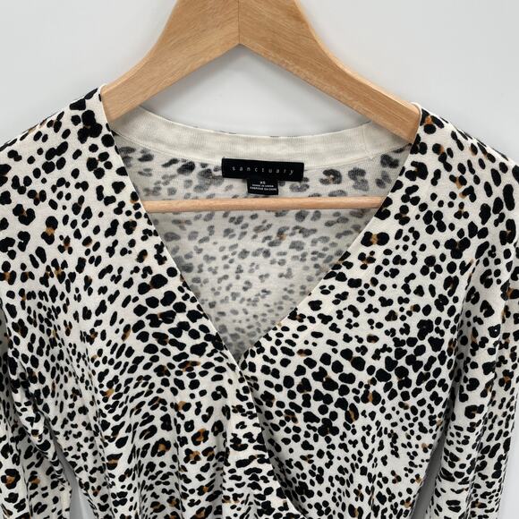 Sanctuary XOXO Animal Print V Neck Sweater // XS - Picture 7 of 13
